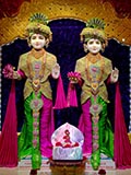 Parabrahma Bhagwan Shri Swaminarayan and Aksharbrahma Shri Gunatitanand Swami